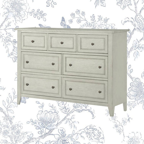 7 Drawer 61'' W Solid Wood Dresser